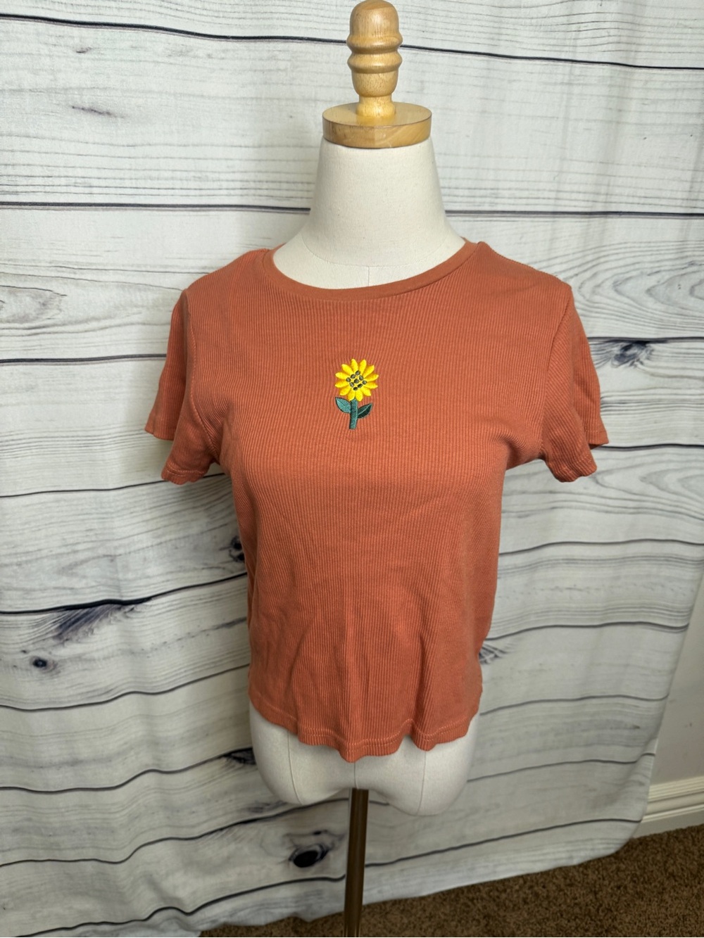 Mighty Fine Rust Short Sleeve Ribbed Tee with Yellow Sunflower Patch